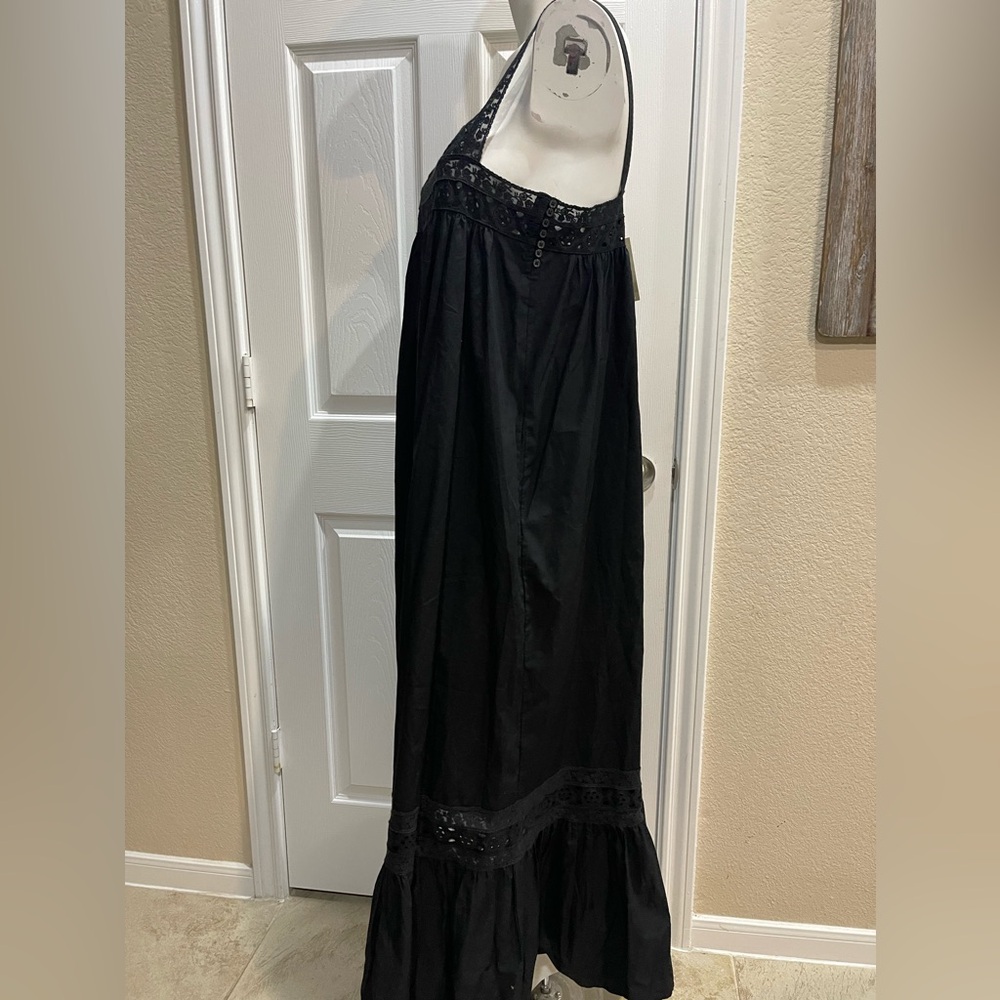 J. Crew Black Maxi Dress with Elegant Silhouette - Picture 4 of 11